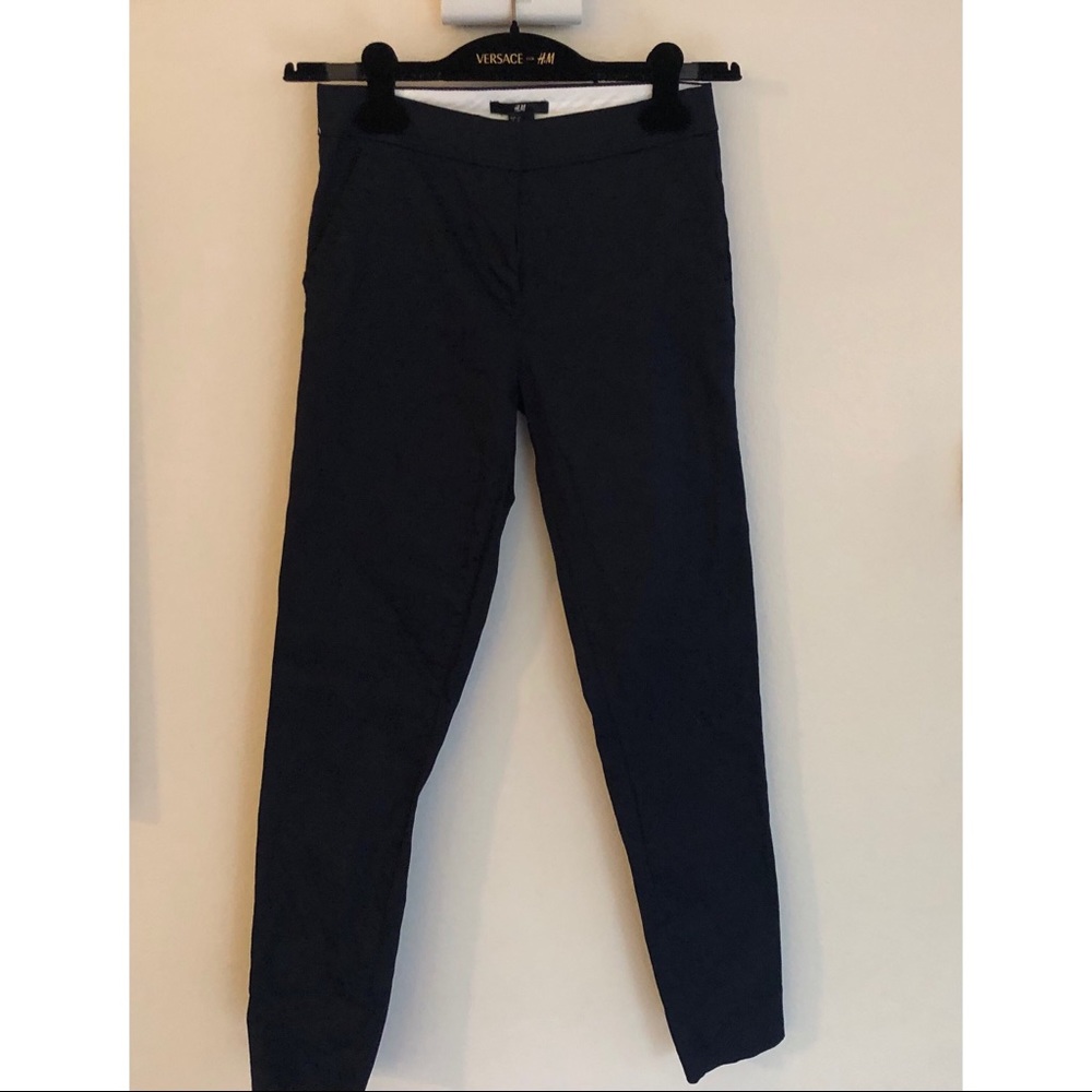 COPY - H&M Navy Blue Capri slacks